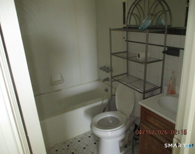 1720 East Main Street - Photo Thumbnail 7