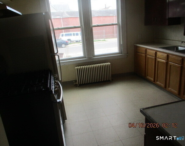 1720 Main Street - Photo Thumbnail 4