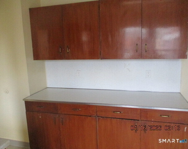 1720 Main Street - Photo Thumbnail 2