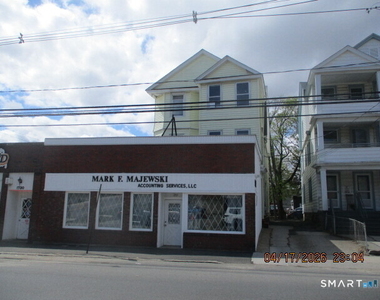 1720 Main Street - Photo Thumbnail 10