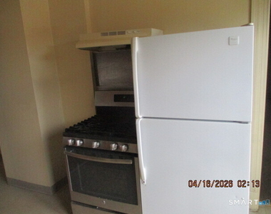 1720 Main Street - Photo Thumbnail 3