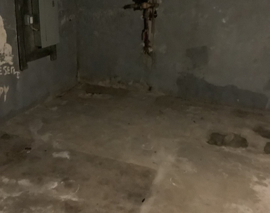 1402 Boston Avenue - Photo Thumbnail 6
