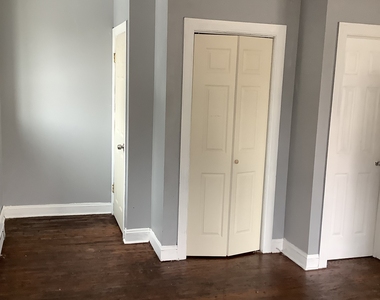 1402 Boston Avenue - Photo Thumbnail 1