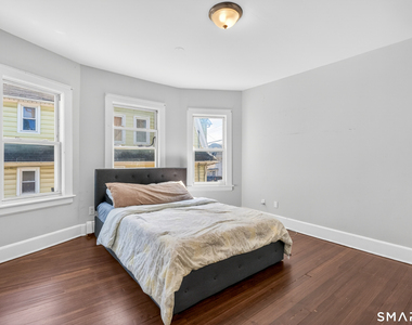 380 Gurdon Street - Photo Thumbnail 6