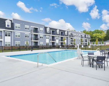 280 Salmon Brook Street - Photo Thumbnail 2