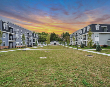 280 Salmon Brook Street - Photo Thumbnail 26