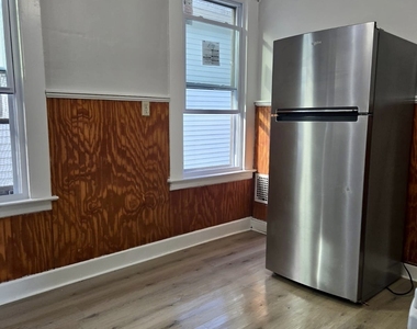 121 2nd Avenue - Photo Thumbnail 10