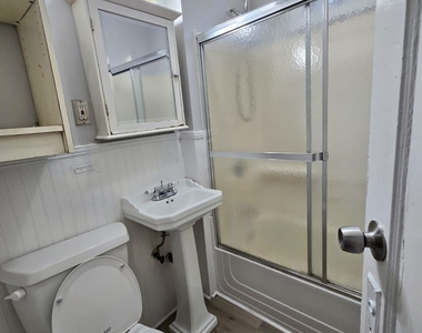 121 2nd Avenue - Photo Thumbnail 12