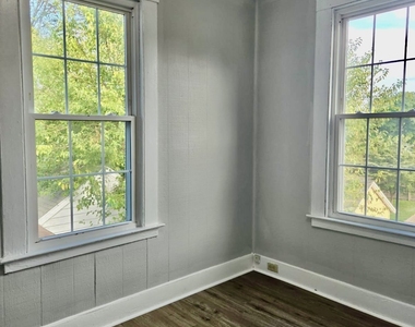 121 2nd Avenue - Photo Thumbnail 8
