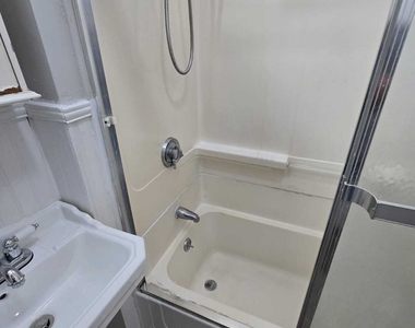 121 2nd Avenue - Photo Thumbnail 11