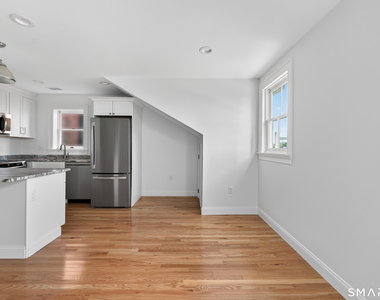 138 Bank Street - Photo Thumbnail 5