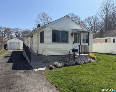 65 Roseville Street - Photo Thumbnail 1