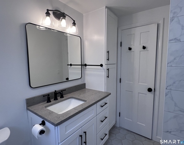 65 Roseville Street - Photo Thumbnail 16