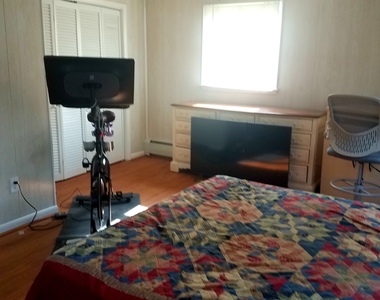 72 Maple Tree Avenue - Photo Thumbnail 12