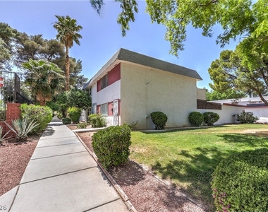 343 Greenbriar Townhouse Way - Photo Thumbnail 22