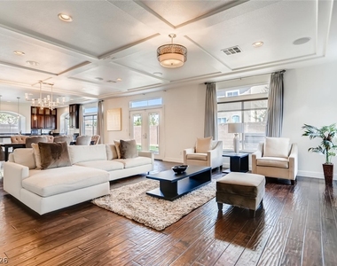 8112 Deerfield Ranch Court - Photo Thumbnail 4