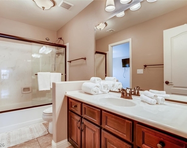 8112 Deerfield Ranch Court - Photo Thumbnail 23