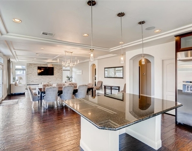 8112 Deerfield Ranch Court - Photo Thumbnail 7