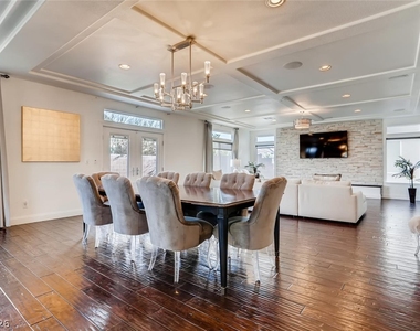 8112 Deerfield Ranch Court - Photo Thumbnail 5