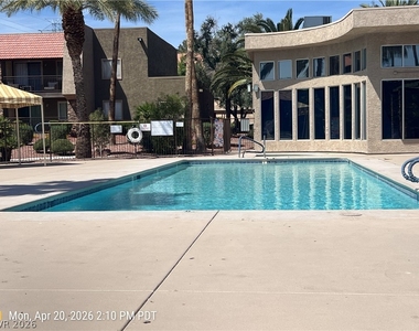 5229 Indian River Drive - Photo Thumbnail 10