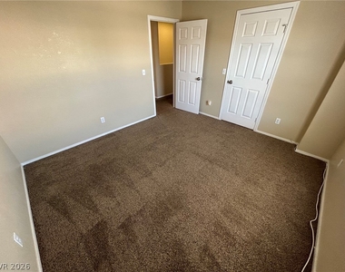 8456 Indigo Sky Avenue - Photo Thumbnail 16