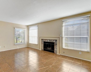 8456 Indigo Sky Avenue - Photo Thumbnail 3