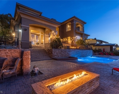 1520 Macdonald Ranch Drive - Photo Thumbnail 2