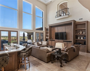 1520 Macdonald Ranch Drive - Photo Thumbnail 18
