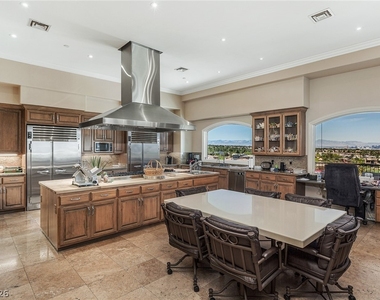 1520 Macdonald Ranch Drive - Photo Thumbnail 28