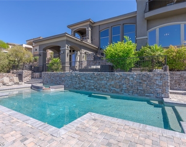 1520 Macdonald Ranch Drive - Photo Thumbnail 43