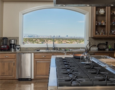 1520 Macdonald Ranch Drive - Photo Thumbnail 31