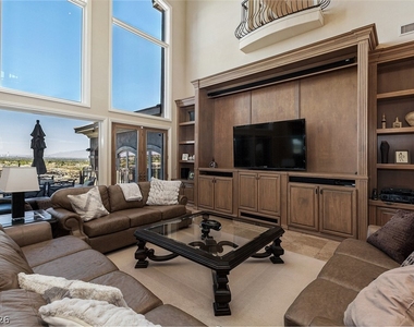 1520 Macdonald Ranch Drive - Photo Thumbnail 19