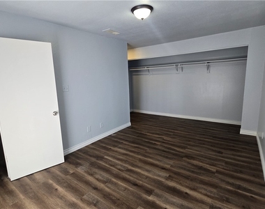 716 N 11th Street - Photo Thumbnail 22