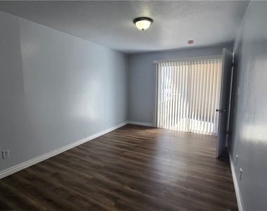 716 N 11th Street - Photo Thumbnail 19