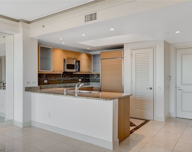322 Karen Avenue - Photo Thumbnail 6