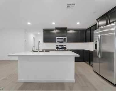146 Sul Ponticello Avenue - Photo Thumbnail 6