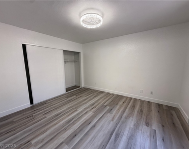 2980 Juniper Hills Boulevard - Photo Thumbnail 13