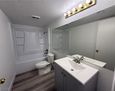 2980 Juniper Hills Boulevard - Photo Thumbnail 8