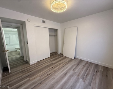 2980 Juniper Hills Boulevard - Photo Thumbnail 10