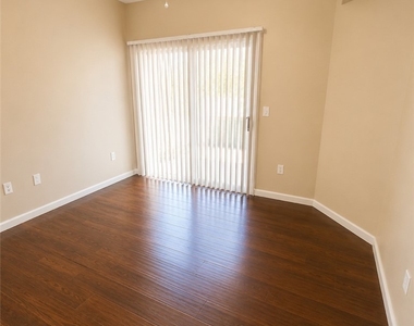 8425 Running Deer Avenue - Photo Thumbnail 5
