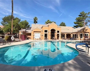 1150 N Buffalo Drive - Photo Thumbnail 13