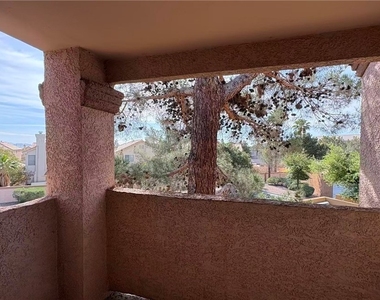 1150 N Buffalo Drive - Photo Thumbnail 12