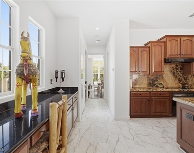 1409 Chambolle Court - Photo Thumbnail 17