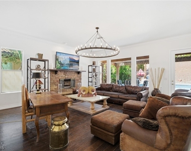 1409 Chambolle Court - Photo Thumbnail 21