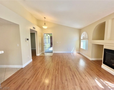 7950 W Flamingo Road - Photo Thumbnail 5