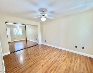 7950 W Flamingo Road - Photo Thumbnail 14