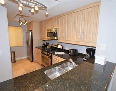 270 E Flamingo Road - Photo Thumbnail 8