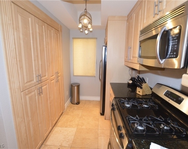 270 E Flamingo Road - Photo Thumbnail 7