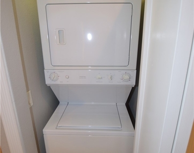270 E Flamingo Road - Photo Thumbnail 18