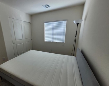 4135 Chamisa Cove Street - Photo Thumbnail 13